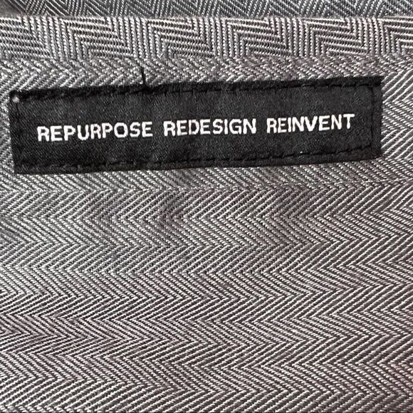 OAKLEY Men's Casual Long Sleeve Button-up Shirt in Gray Size XXL - Picture 11 of 13